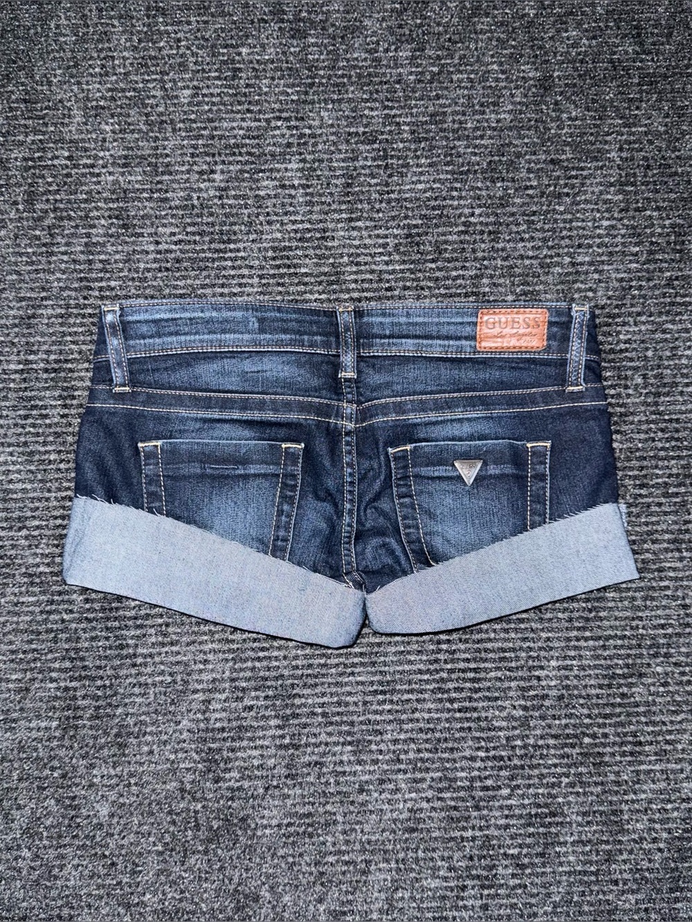 Vintage y2k GUESS Ultra Low Rise Micro Mini Jean Booty Shorts Dark Wash Size 25